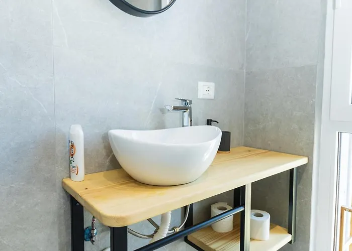 Sky Cane Apartamento Tirana